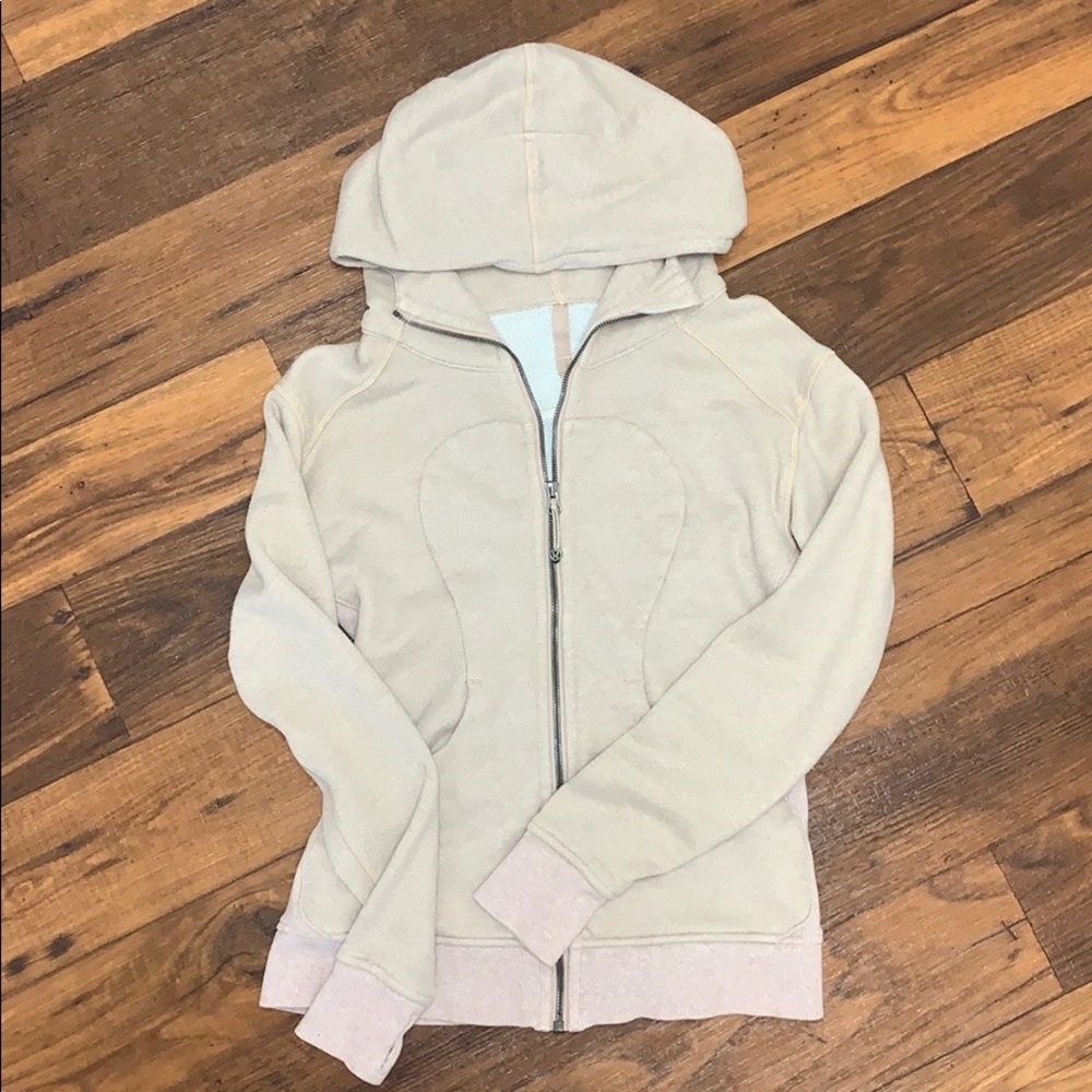 Lululemon Scuba Hoodie. Size 6